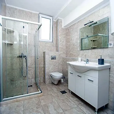 Ariasana Hotel 3*