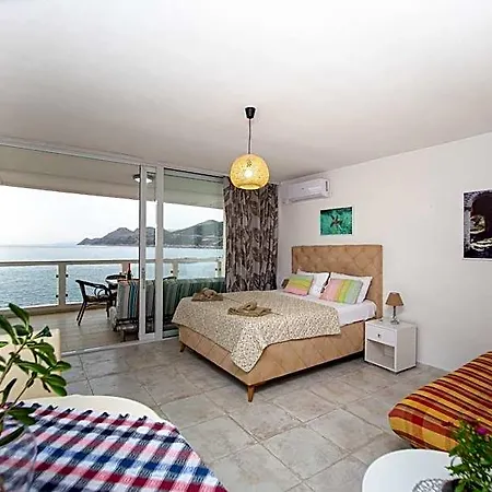 Hotel Ariasana 3*