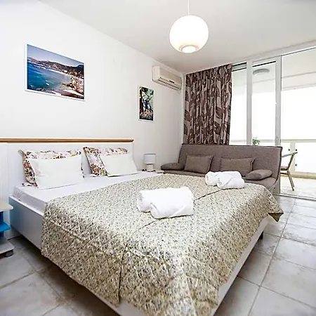 Hotel Ariasana